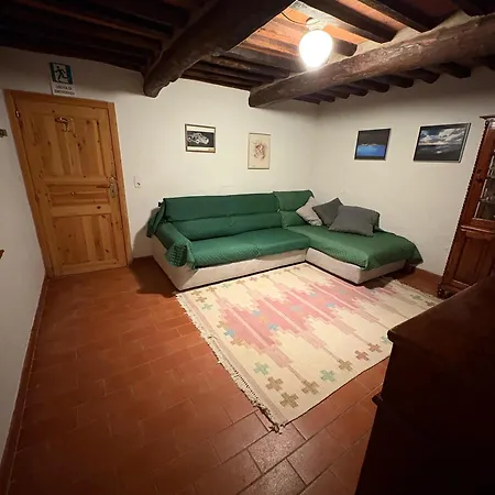 Il Poggio بيت للعطل Avaglio